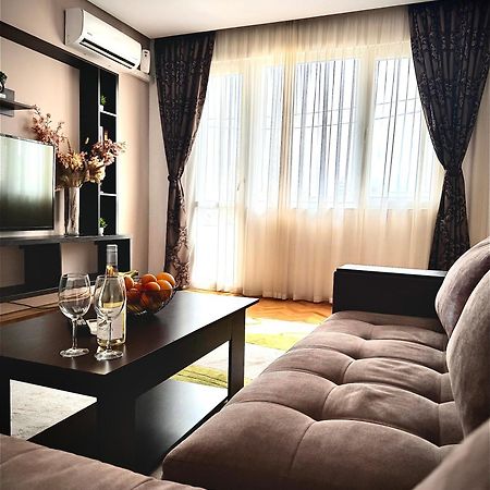 Pepi Sea Apartment Varna Exterior photo